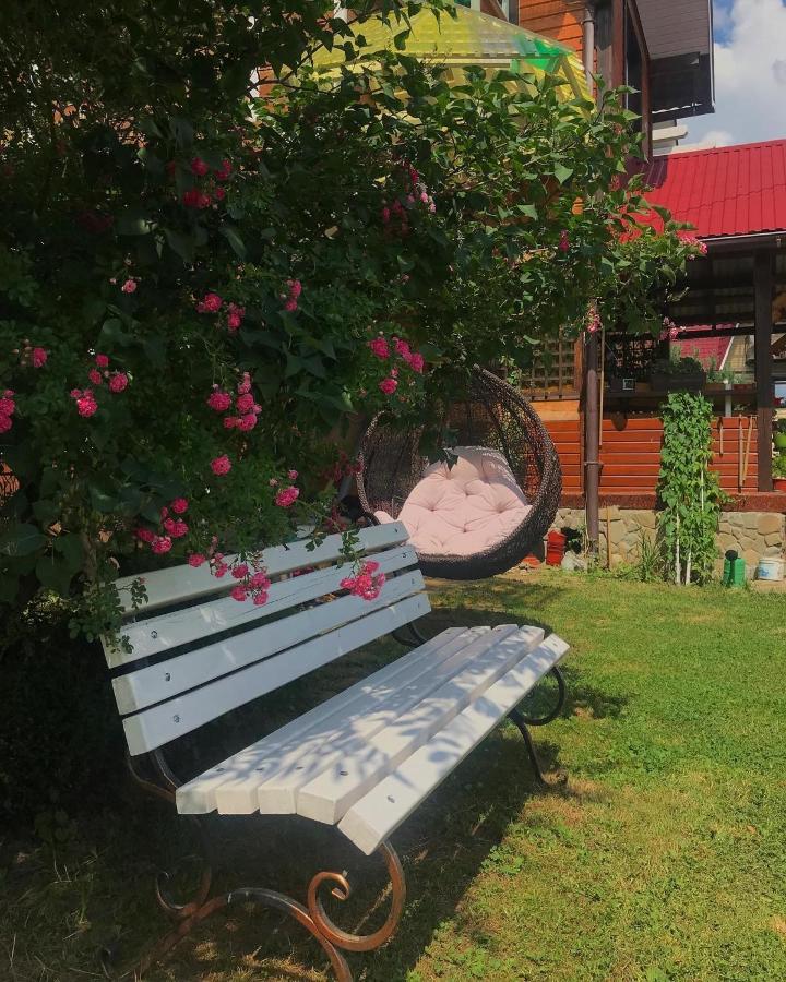 Karpats'Kyi Kalejdoskop Otel Slavske Dış mekan fotoğraf